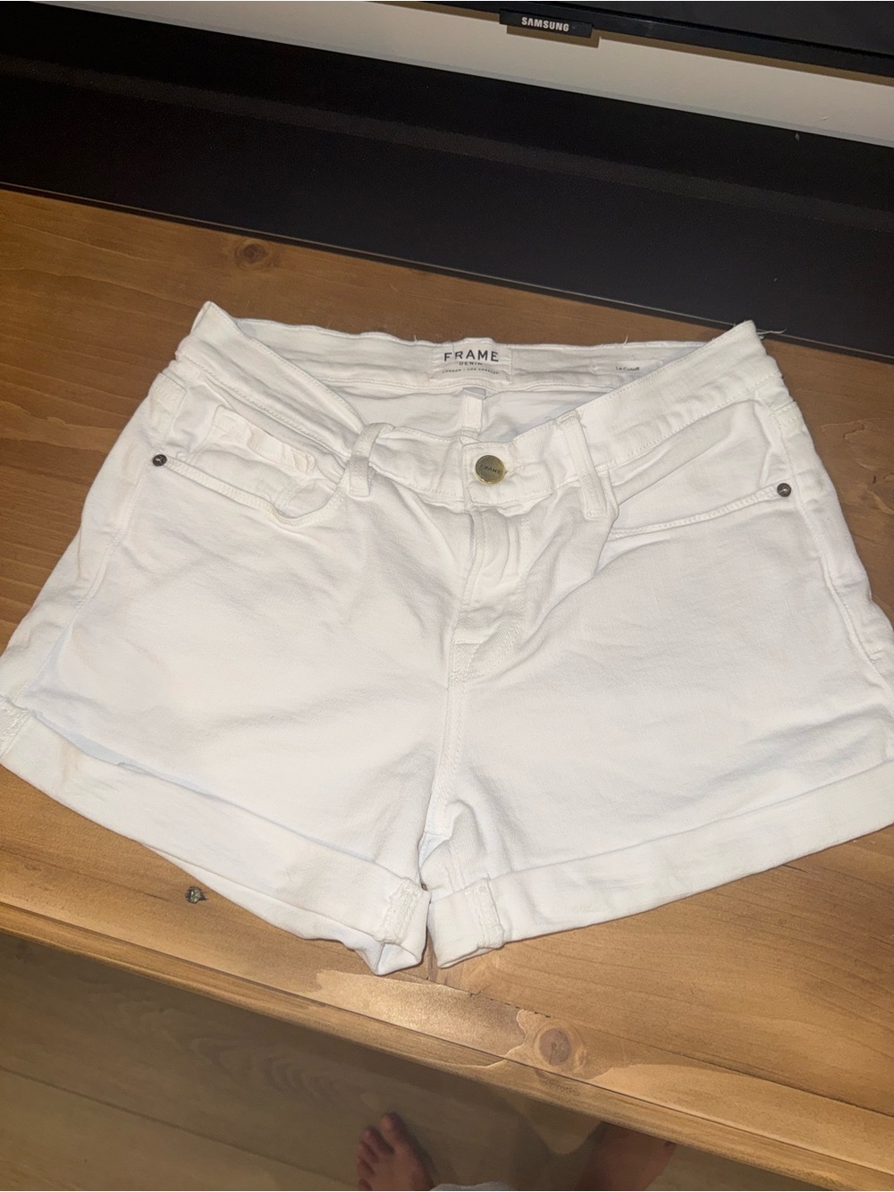 Frame Denim White Denim Shorts Women's Shorts Le Classic style